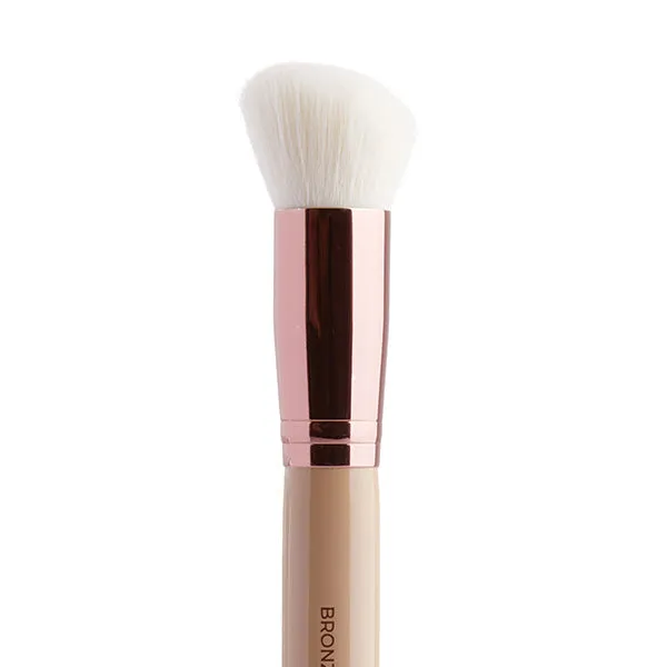 Bronze   Contour Me Brush | Silk x Fernando Hervas