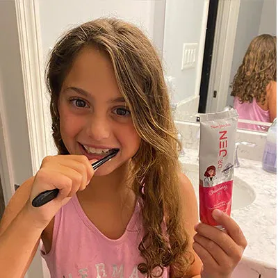 Dr. Jen Fluoride-Free Strawberry 10% Nano Hydroxyapatite Toothpaste