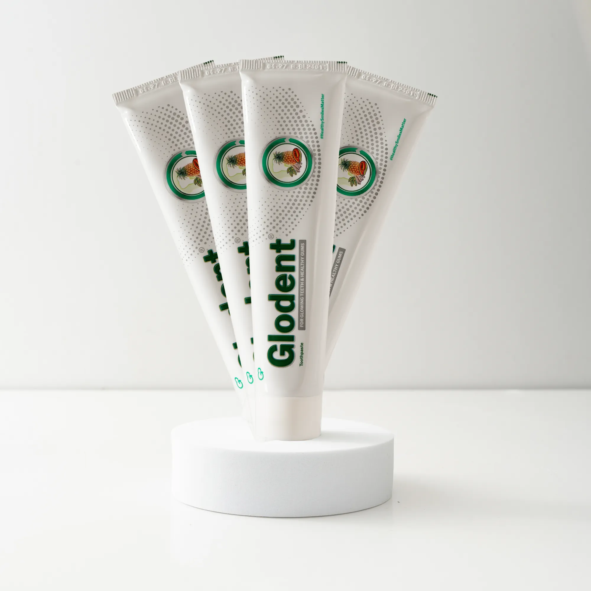 Glodent Teeth Whitening Toothpaste | Plaque Remover | Gum Care | Anticavity Tooth paste | Natural Xylitol Extracts, Neem, Pineapple, Papaya, and Miswak | Vegan-friendly Oral Care (Pack of 1) 70g